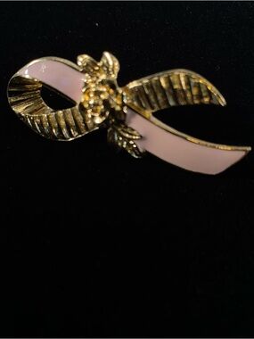 Avon Gold-Tone Pink Ribbon Floral Brooch